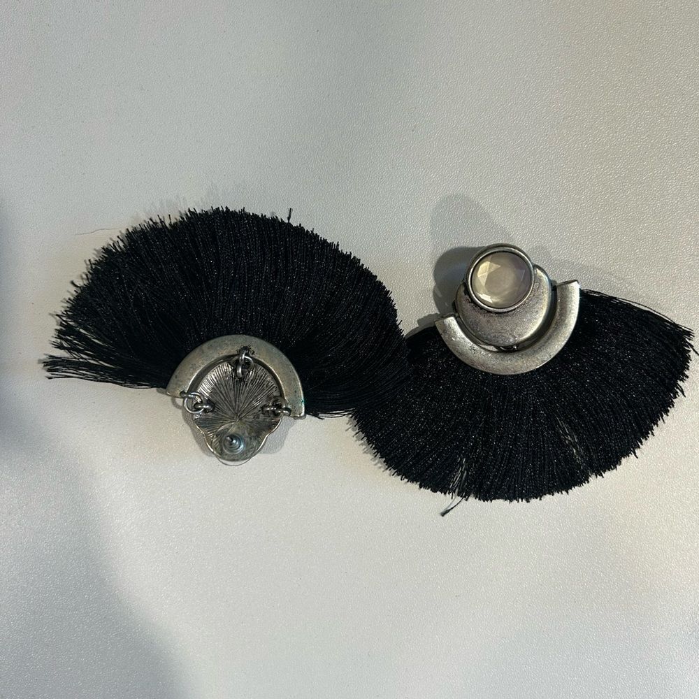 Nasty Gal Black & Silver Statement Tassel Earrings – Fan Fringe - Picture 3 of 3